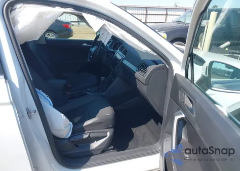 2020 Volkswagen Tiguan 2.0T Se/2.0T Se R-Line Black/2.0T Sel z USA, uszkodzony, nr VIN 3VV2B7AX9LM092848